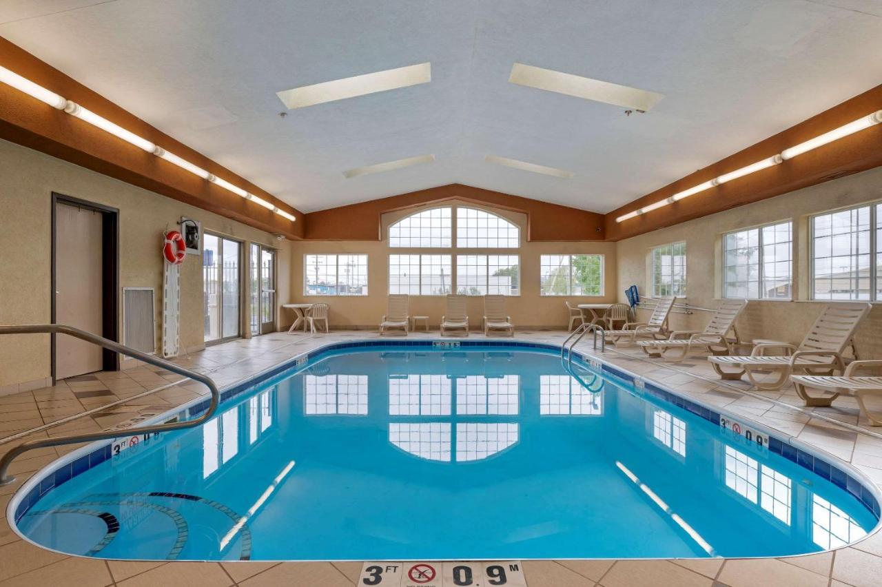 Comfort Suites Columbus Ngoại thất bức ảnh