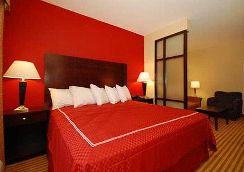 Comfort Suites Columbus Ngoại thất bức ảnh
