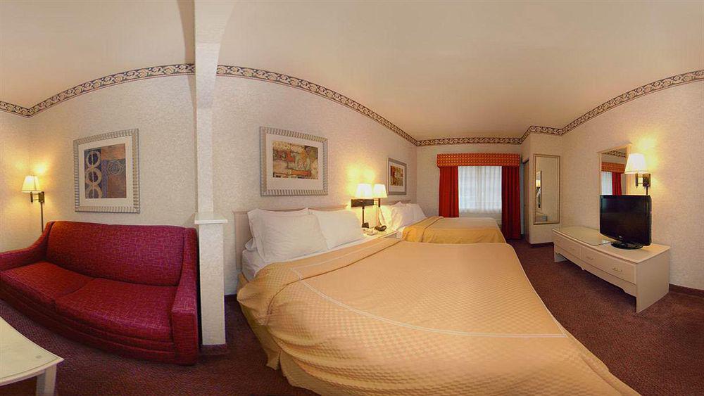 Comfort Suites Columbus Ngoại thất bức ảnh